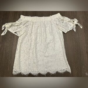 LULUS WHITE / CREAM LACE OFF THE SHOULDER TOP - Size Small SKU:7